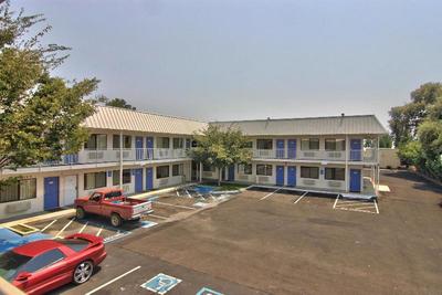 Motel 6 Woodland Ca Sacramento Area