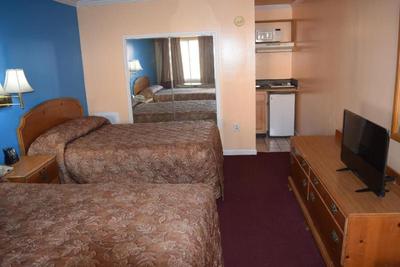 Fort Eustis Inn