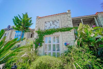 Alacati Marina Palace Otel