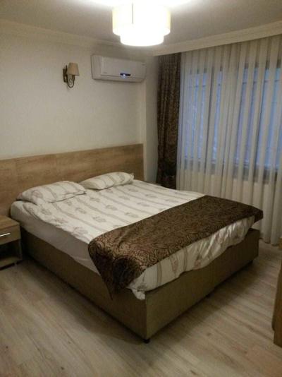 Loren Hotel Suites