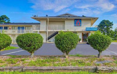 Motel 6 Lumberton Nc