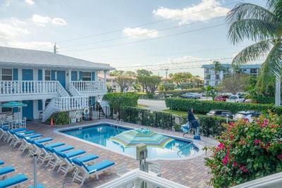 Carriage House Resort Motel