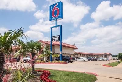 Motel 6 Mesquite Tx Rodeo Convention Ctr