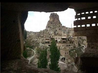 Ab U Hayat Cave Suites