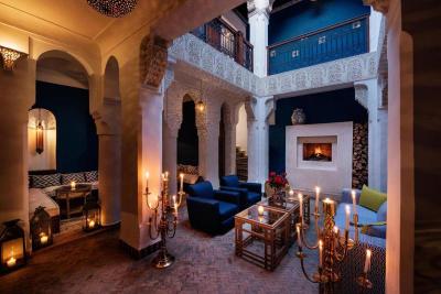 Riad Les Yeux Bleus