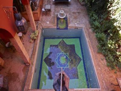 Riad Les Jardins D Henia