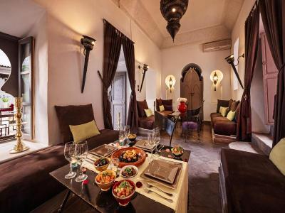Riad Les Jardins D Henia