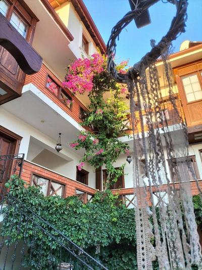 Hotel Mary S House