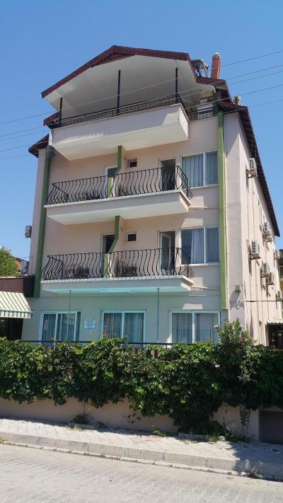 Cicek Hotel