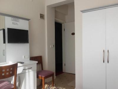 Cicek Hotel