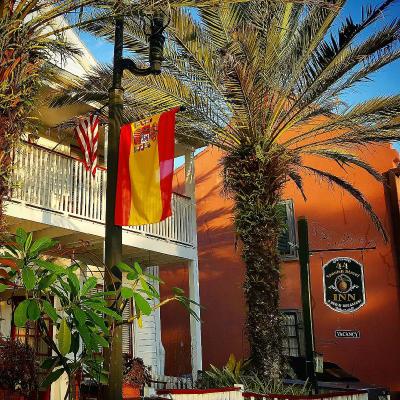 44 Spanish Street Inn
