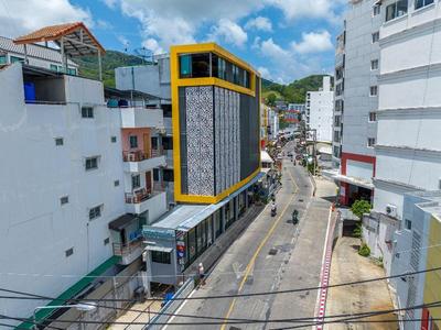 Patong Poshtel Adults Only