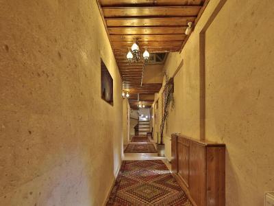 Ga Reme Cave Rooms