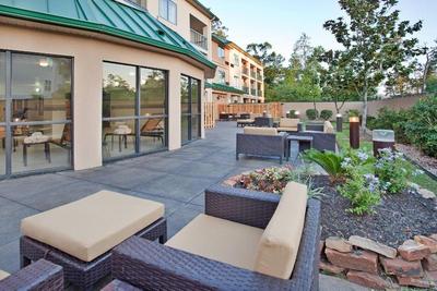 Courtyard Houston The Woodlands