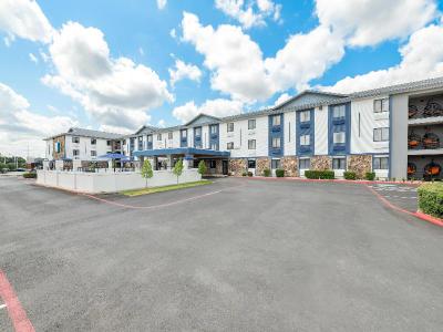 Clarion Pointe Shreveport