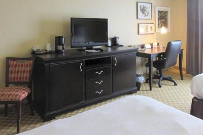Quality Inn Suites