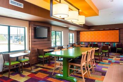 Fairfield Inn Suites Victoria