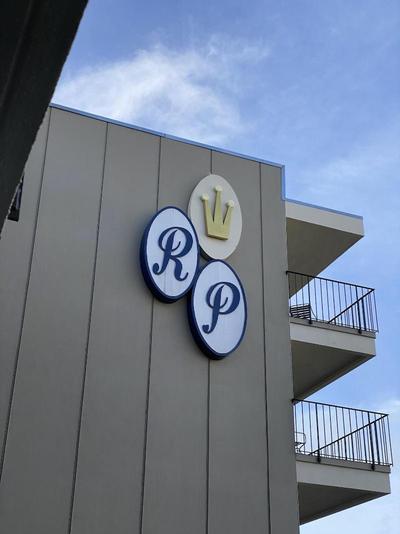 Royal Pacific Motor Inn