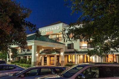Courtyard By Marriott Florence