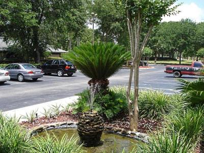 Hometown Inn & Suites Jacksonville - Butler Blvd./