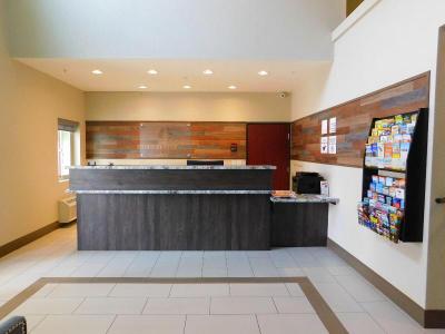 Island Suites