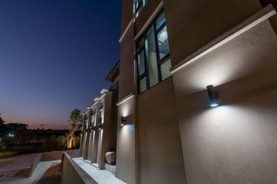 Brown House Hotel