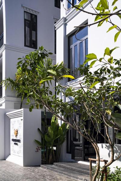 Cheeva Dee Hotel