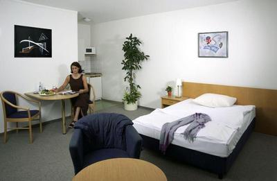 Ariva Boardinghouse Platanenhof