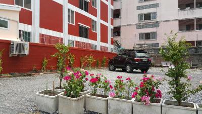 Suansin Art Garden