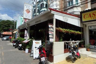 Karon Café Inn