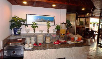 Karon Café Inn