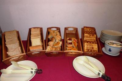 Karon Café Inn
