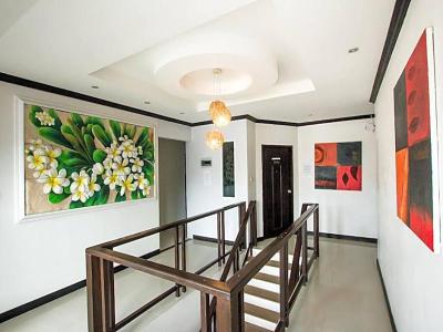 Queen Boutique Hotel