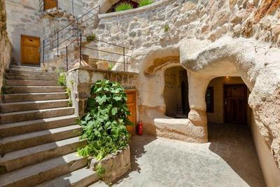 Lava Cappadocia Cave Hotel