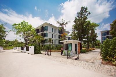 The Title Condo By Tropiclook