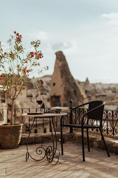 Amber Cave Suites
