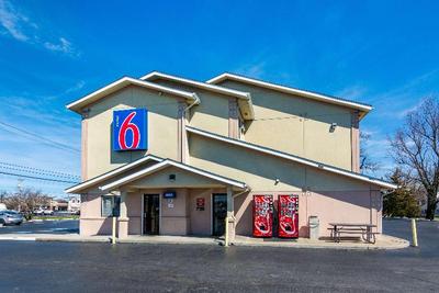 Motel 6 Salisbury, MD