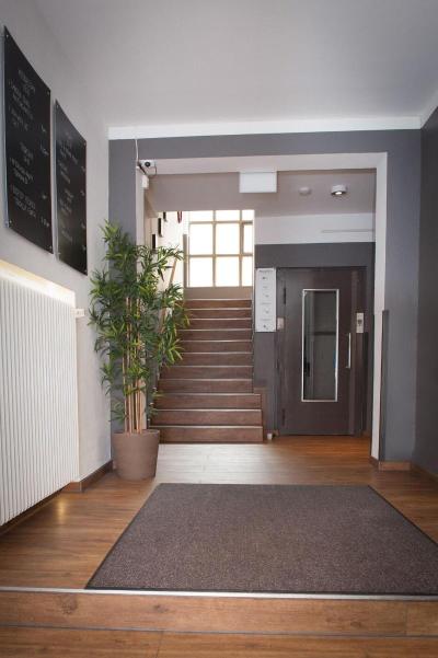 Five Reasons Hotel & Hostel