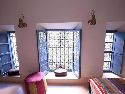 Riad 11 Zitoune
