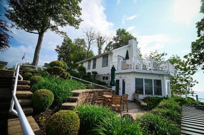 The Lakehouse Inn