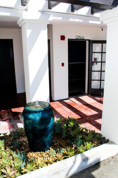 The Surfbreak Hotel