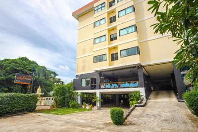AJ Residence by ZUZU