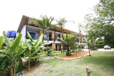 Phumi Resort by ZUZU