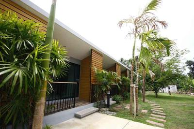 Phumi Resort by ZUZU