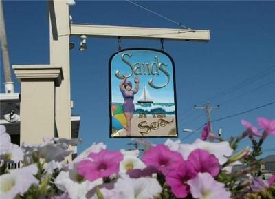 Sands By The Sea Motel