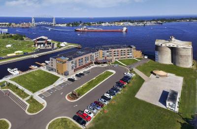 Pier B Resort