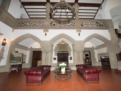 Schloss Hotel Wolfsbrunnen