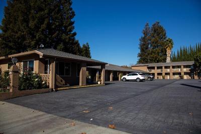 Sterling Inn