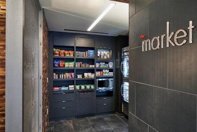 Courtyard by Marriott Baltimore Downtown/McHenry R
