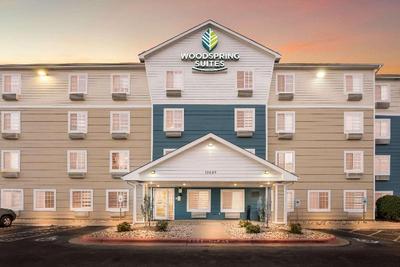 Woodspring Suites Austin Northwest Research Blvd